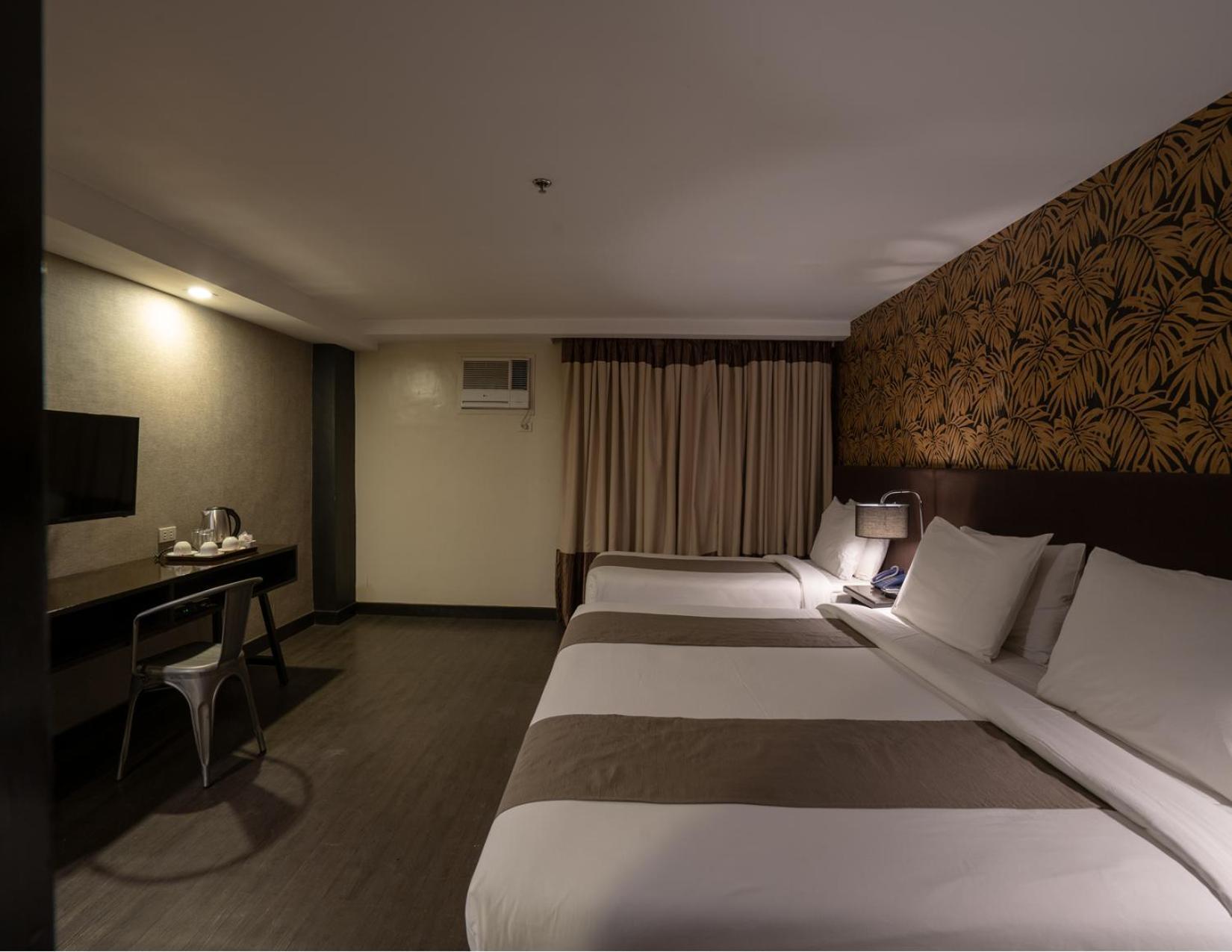 Gt Hotel Jaro Iloilo City Kültér fotó